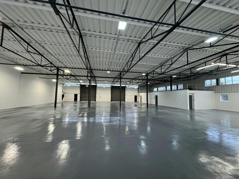 Walton Rd, Hartlebury for lease - Building Photo - Image 3 of 6