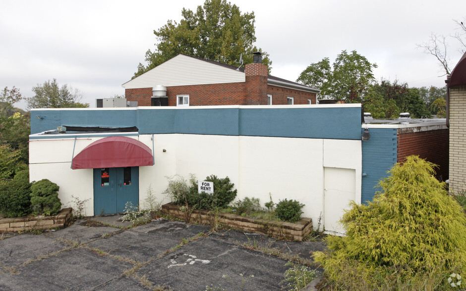 2930 South Park Rd, Bethel Park, PA for sale - Building Photo - Image 2 of 21