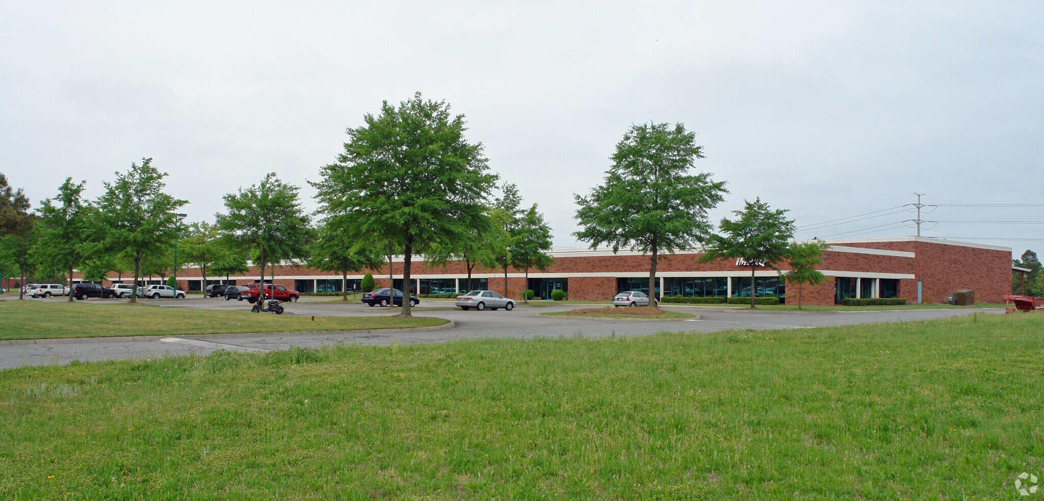 2696 Reliance Dr, Virginia Beach, VA for lease Primary Photo- Image 1 of 4