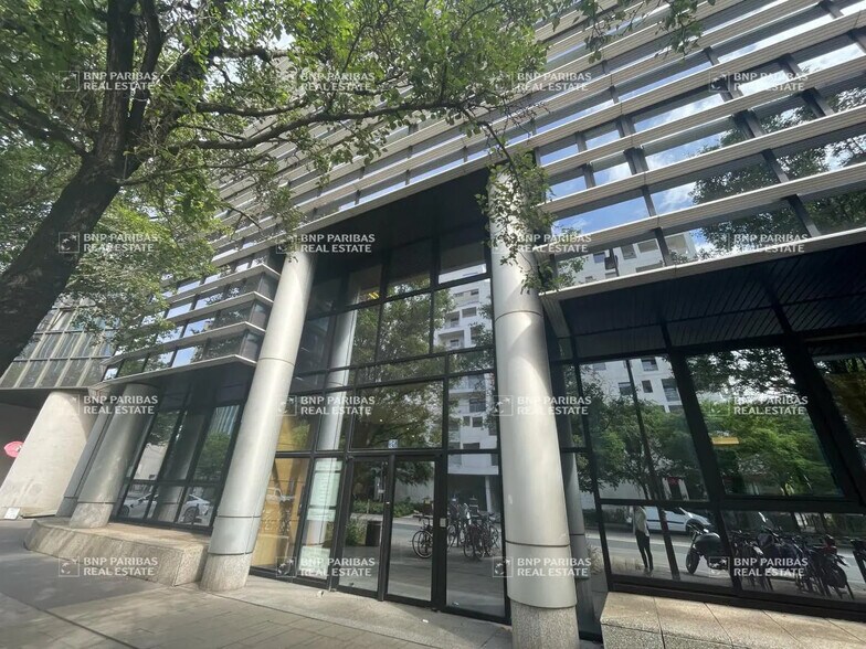 Office in Nantes for lease - Building Photo - Image 2 of 14