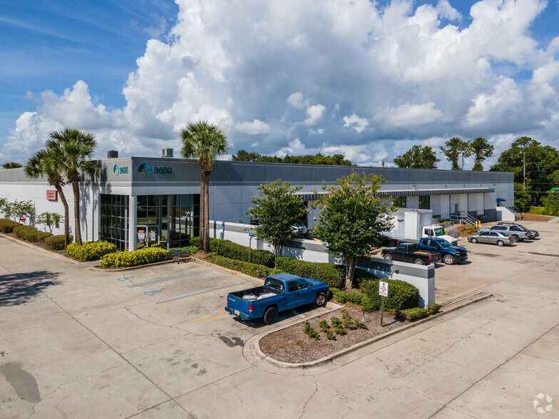 9550 Satellite Blvd, Orlando, FL for lease - Building Photo - Image 3 of 4