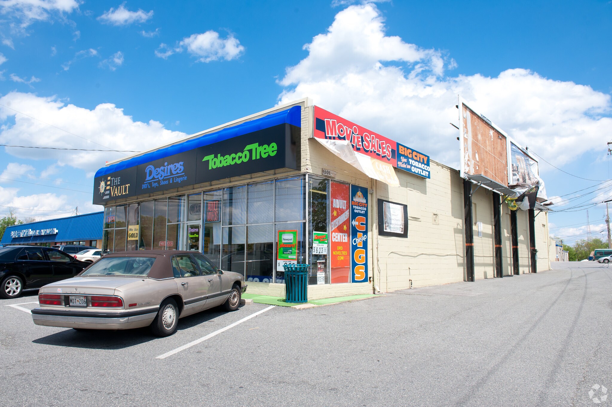 11011111 N Rolling Rd, Catonsville, MD 21228