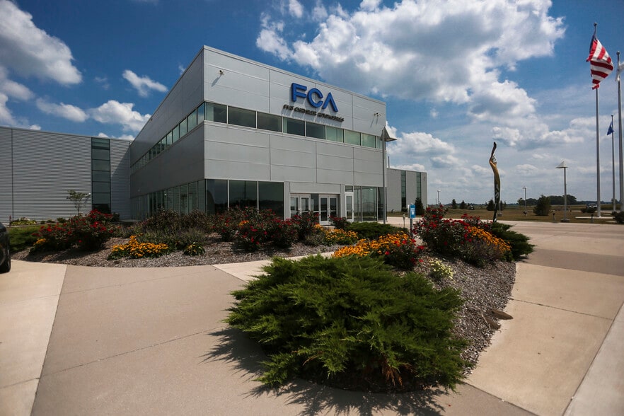 5880 W State Road 28, Tipton, IN for sale - Building Photo - Image 1 of 1