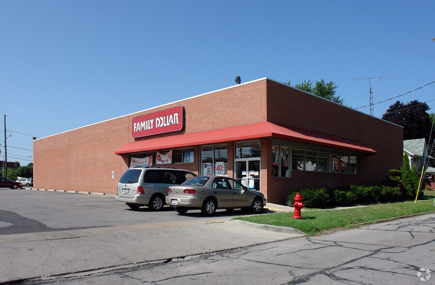 415 N Main St, Clyde, OH for sale - Primary Photo - Image 1 of 1