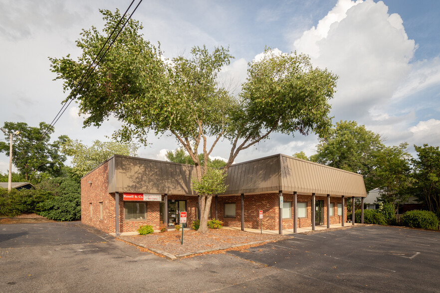 8810-8812 Bellhaven Blvd, Charlotte, NC for sale - Primary Photo - Image 1 of 58