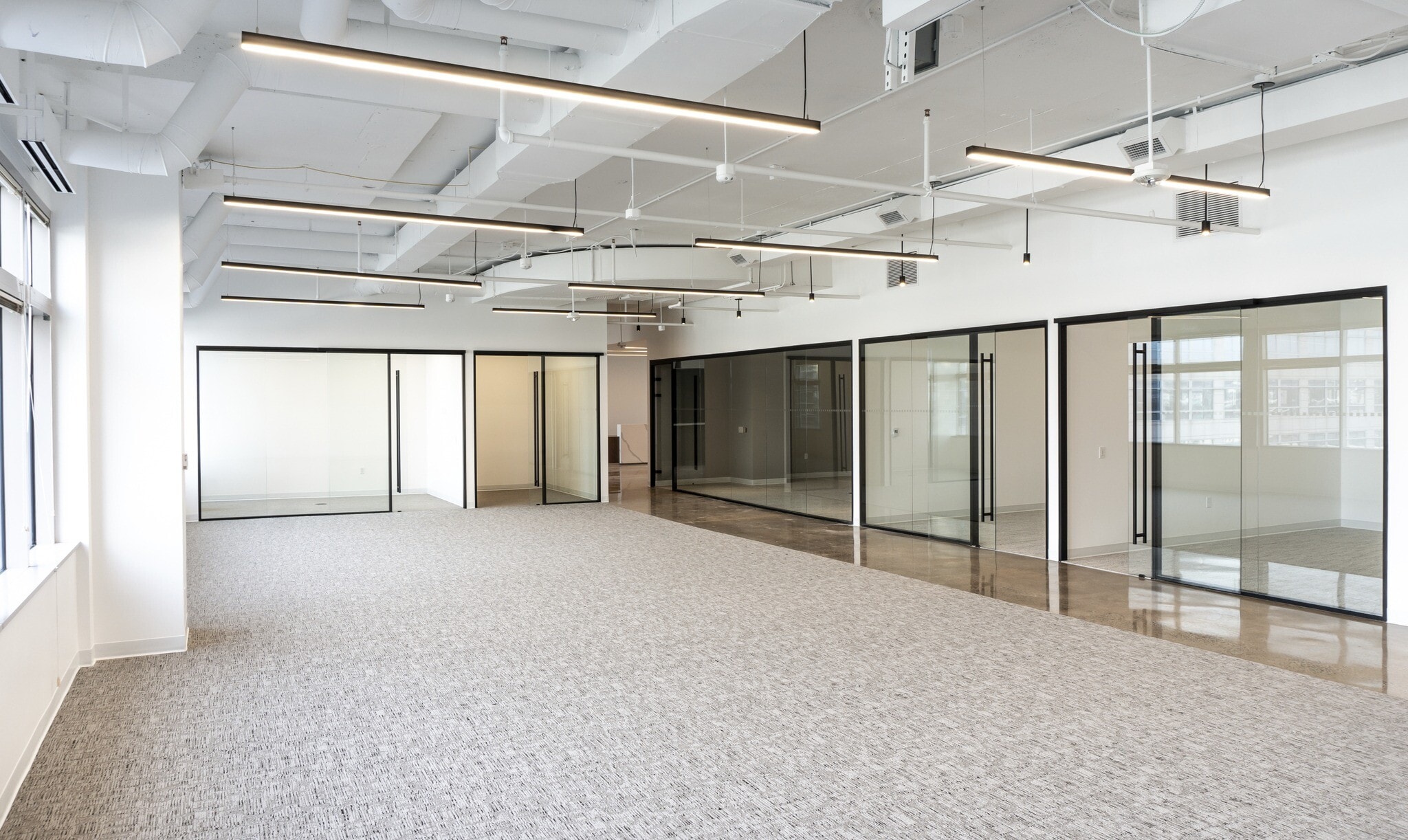 5275 Leesburg Pike, Falls Church, VA for lease Interior Photo- Image 1 of 4