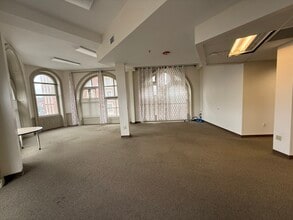 216 River St, Troy, NY for lease Interior Photo- Image 1 of 32