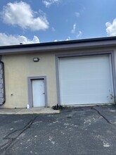 125 Clinton Rd, Fairfield, NJ for lease Building Photo- Image 2 of 4