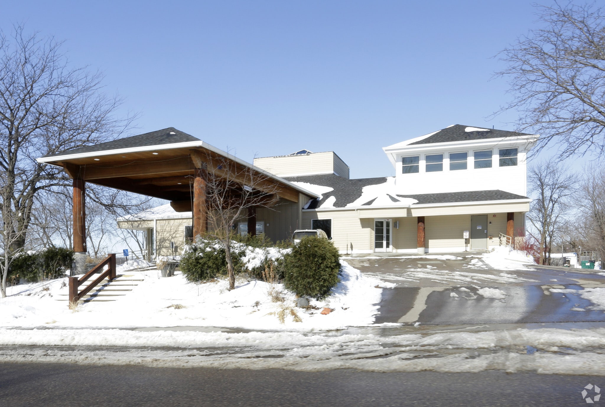 687 Excelsior Blvd, Excelsior, MN for sale Primary Photo- Image 1 of 5