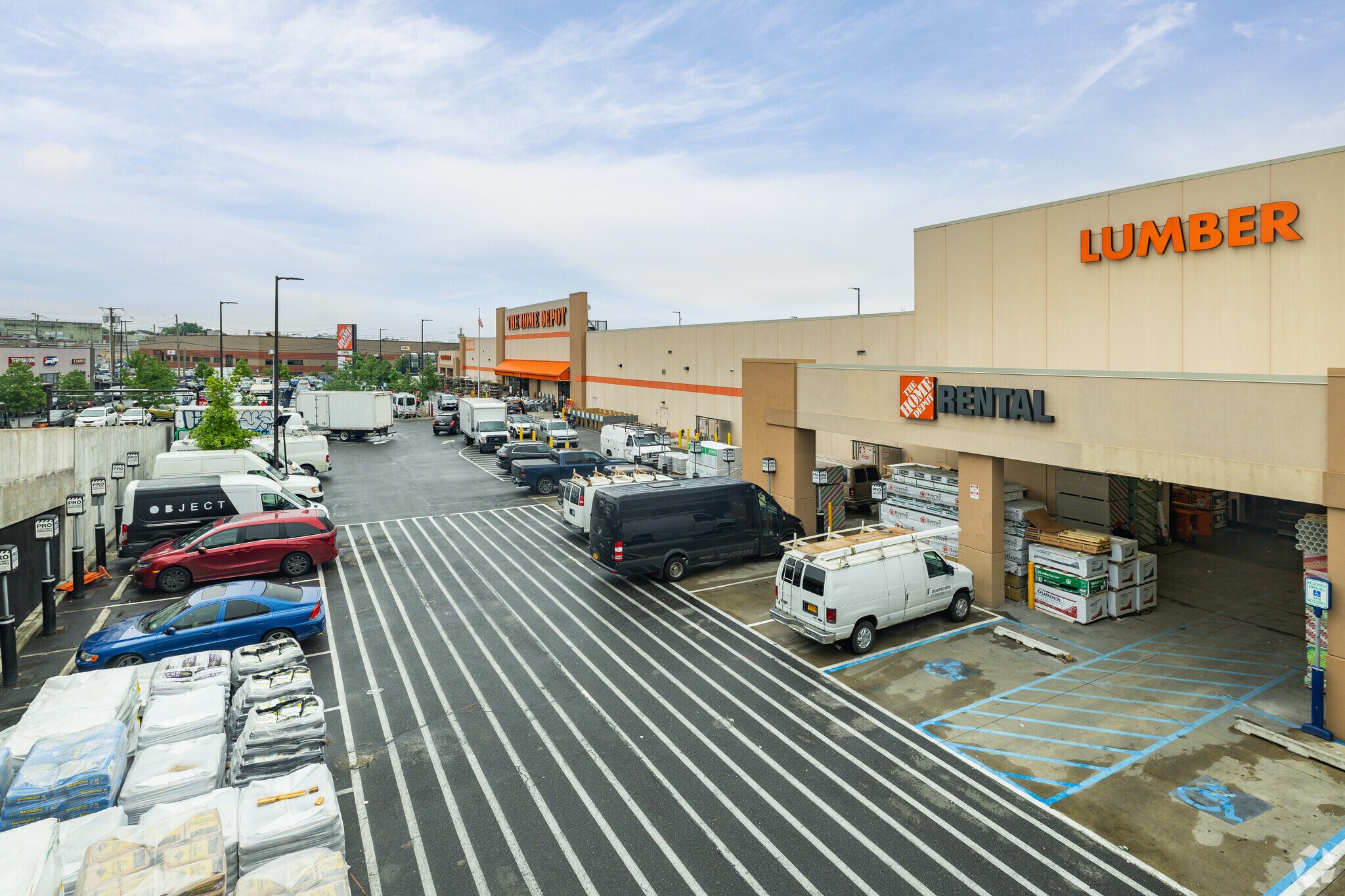 5902 Borden Ave, Maspeth, NY for sale Primary Photo- Image 1 of 1