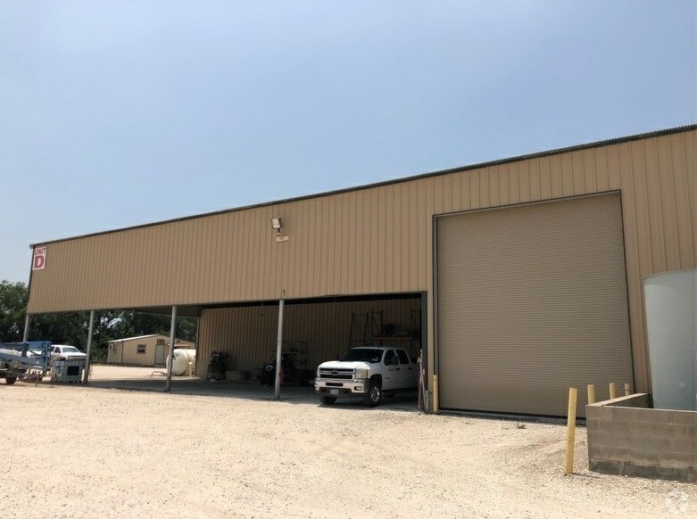 8730 S Highway 181, Kenedy, TX for sale Primary Photo- Image 1 of 1