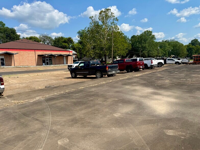 1160 Clarksville st, Paris, TX for sale - Building Photo - Image 3 of 4