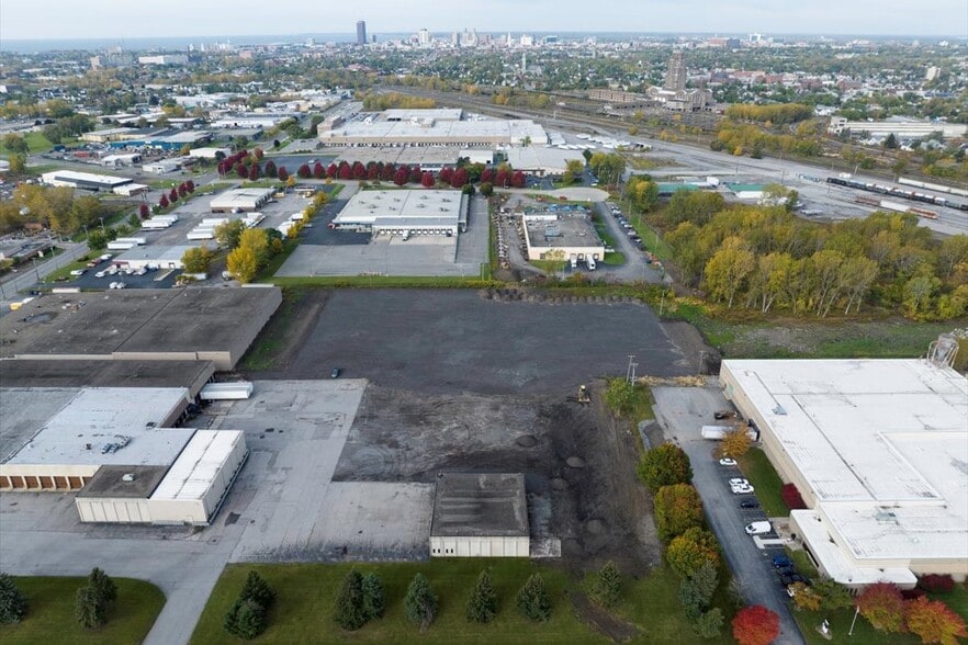 60 Bud Mil Dr, Buffalo, NY for lease - Building Photo - Image 3 of 10