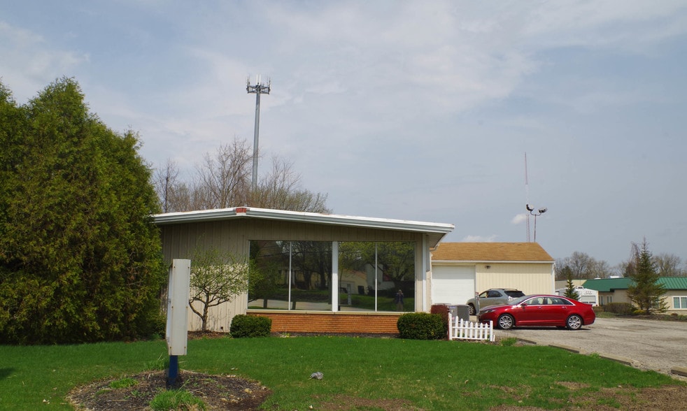 649 Lafayette Rd, Medina, OH 44256