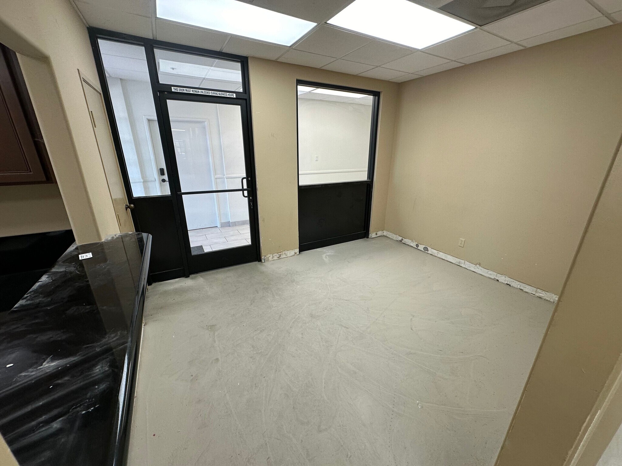 78150 Calle Tampico, La Quinta, CA for lease Interior Photo- Image 1 of 14