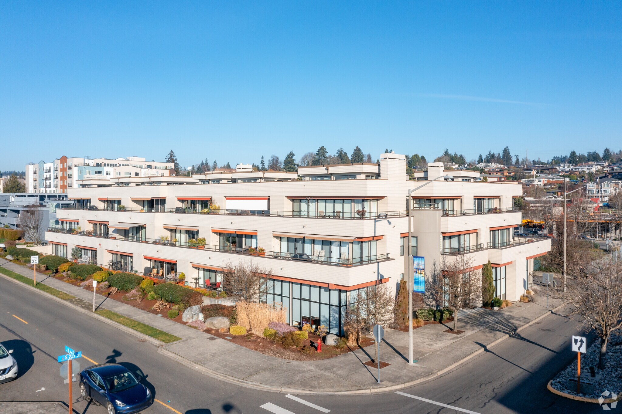 600-612 S 227th St, Des Moines, WA for lease Primary Photo- Image 1 of 4