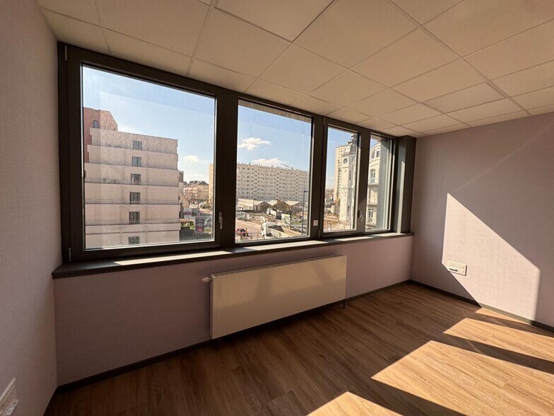 Office in Metz for lease - Building Photo - Image 3 of 7