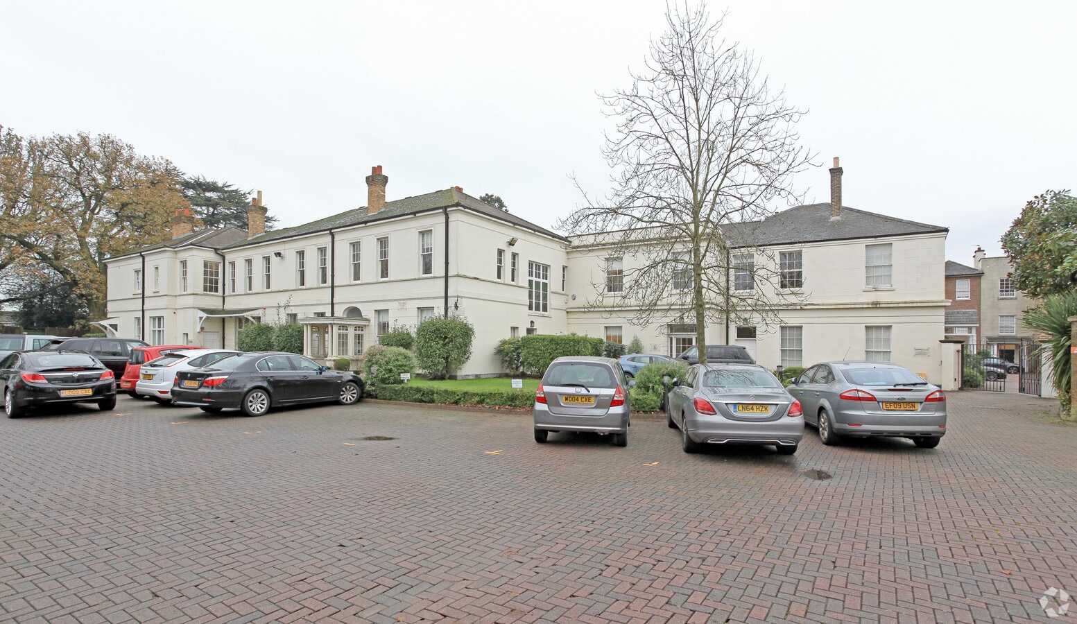 Harlington Rd, Uxbridge, UB8 3HD