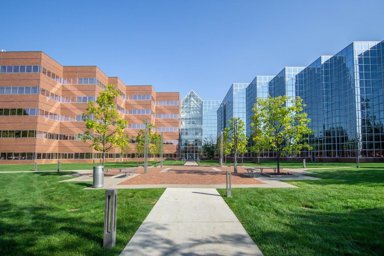 300 Galleria Officentre, Southfield, MI for lease Building Photo- Image 1 of 13