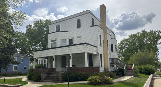 401 Central Ave SW, Le Mars, IA for sale - Primary Photo - Image 1 of 1