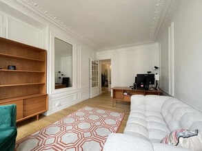6 Rue Du Faubourg Saint-Honoré, Paris for lease Building Photo- Image 2 of 9