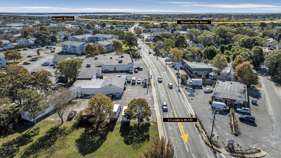 210 Barnstable Rd, Hyannis, MA for lease - Building Photo - Image 3 of 4