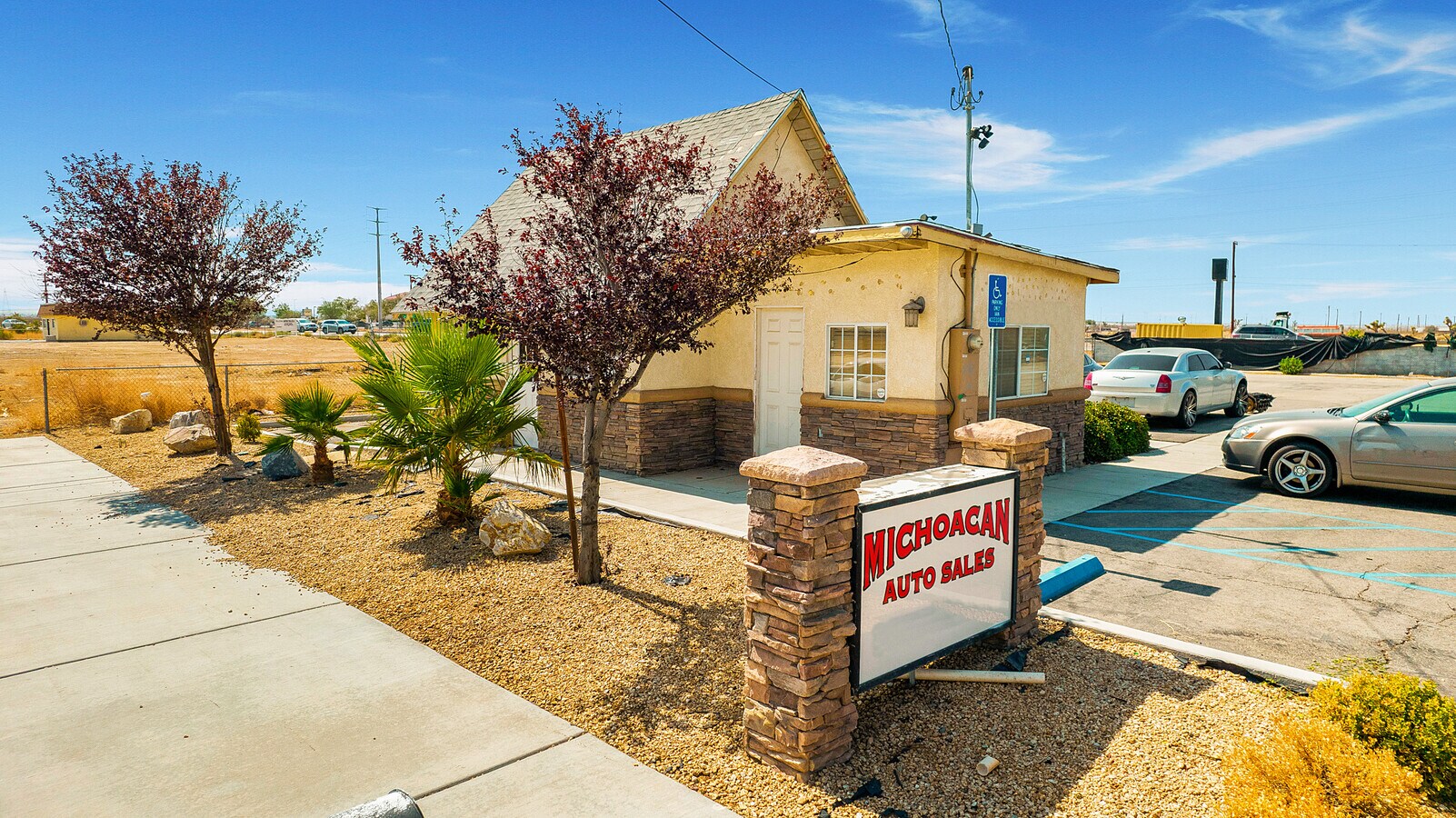 17856 Jonathan St, Adelanto, CA 92301