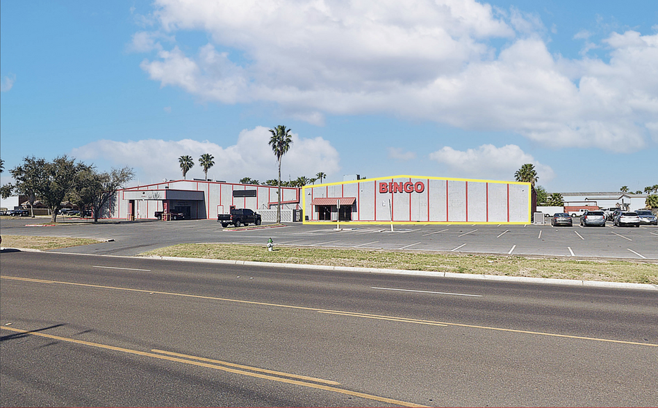 1001 N Jackson Rd, McAllen, TX for lease - Building Photo - Image 1 of 9