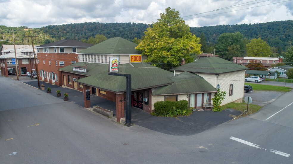 254 Maple St, Friendsville, MD 21531