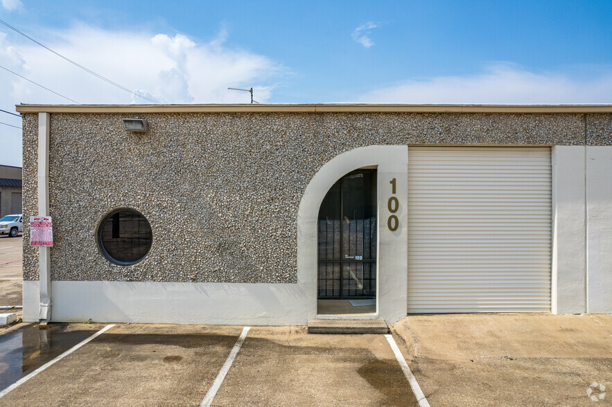 3001 Quebec St, Dallas, TX for lease - Building Photo - Image 3 of 5