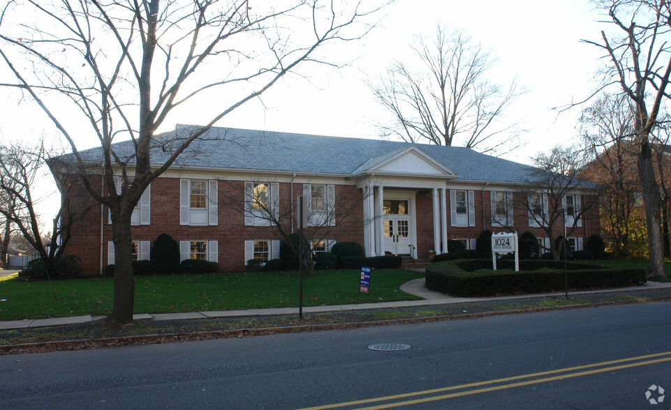 1020-1030 Park Ave, Plainfield, NJ for sale - Building Photo - Image 2 of 31