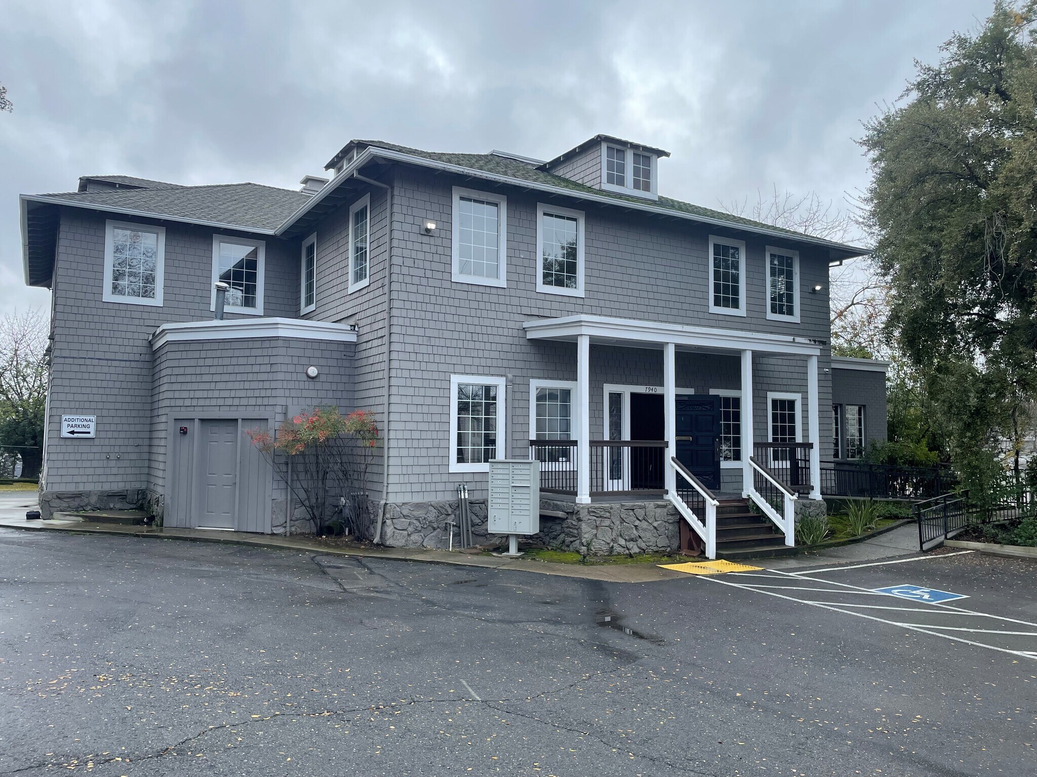 7940 California Ave, Fair Oaks, CA for lease Building Photo- Image 1 of 6