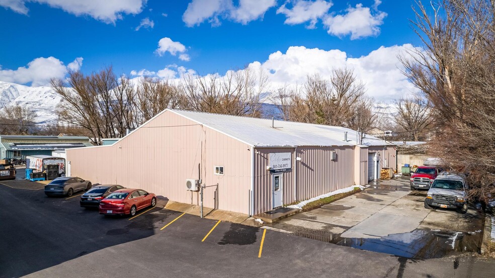 810-820 W 200 S, Lindon, UT for sale - Building Photo - Image 1 of 1