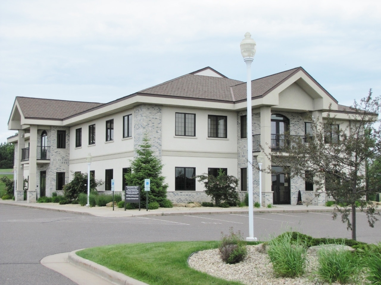 2021 Cenex Dr, Rice Lake, WI for lease Building Photo- Image 1 of 7