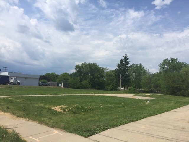 8904-8912 Durand Ave, Sturtevant, WI for sale Primary Photo- Image 1 of 1