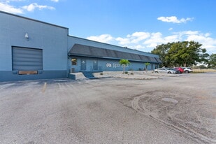 7490 N 30th Ave, Saint Petersburg FL - Warehouse