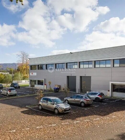 Flex in Cesson for sale - Building Photo - Image 1 of 2