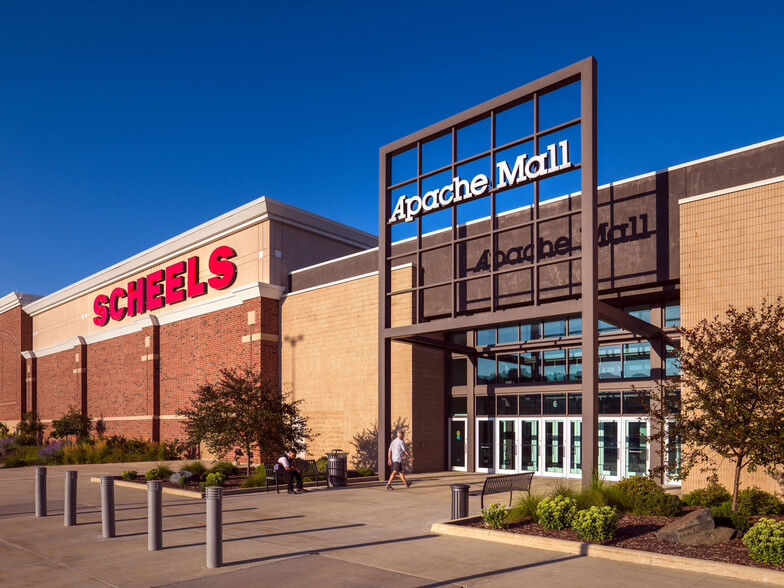 333 Apache Mall, Rochester, MN for lease - Building Photo - Image 1 of 25