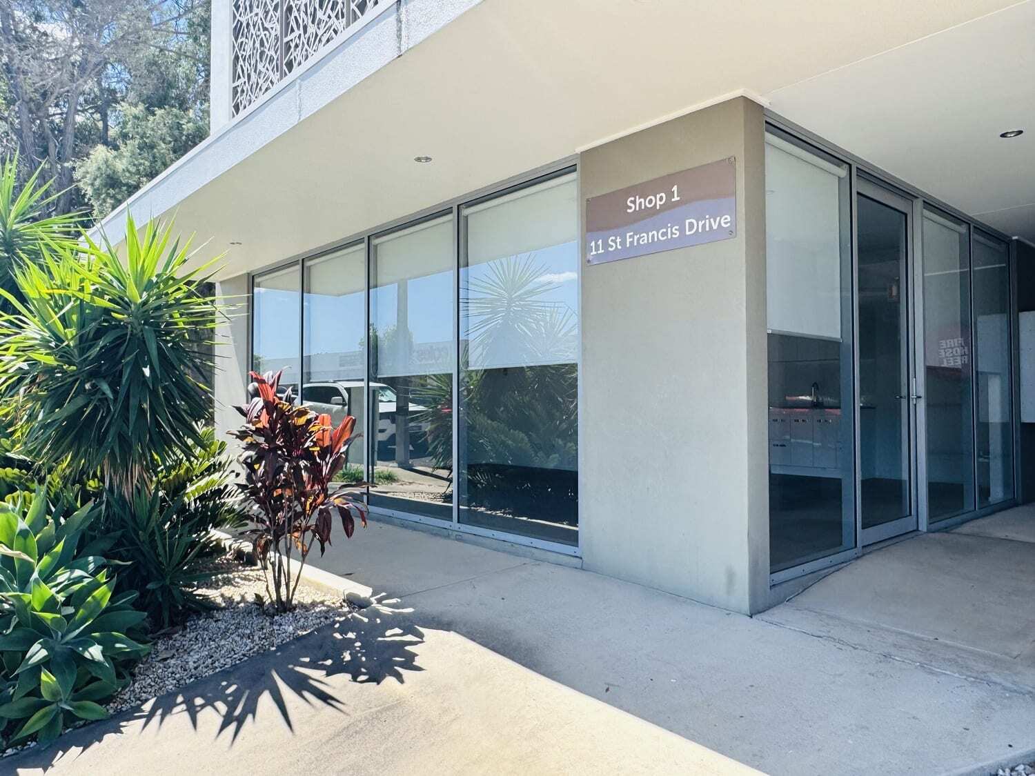 11 Saint Francis Dr, Moranbah for lease Building Photo- Image 1 of 9