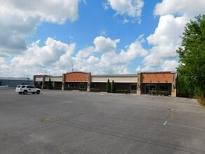 875 Union St, Shelbyville, TN for lease Interior Photo- Image 2 of 20