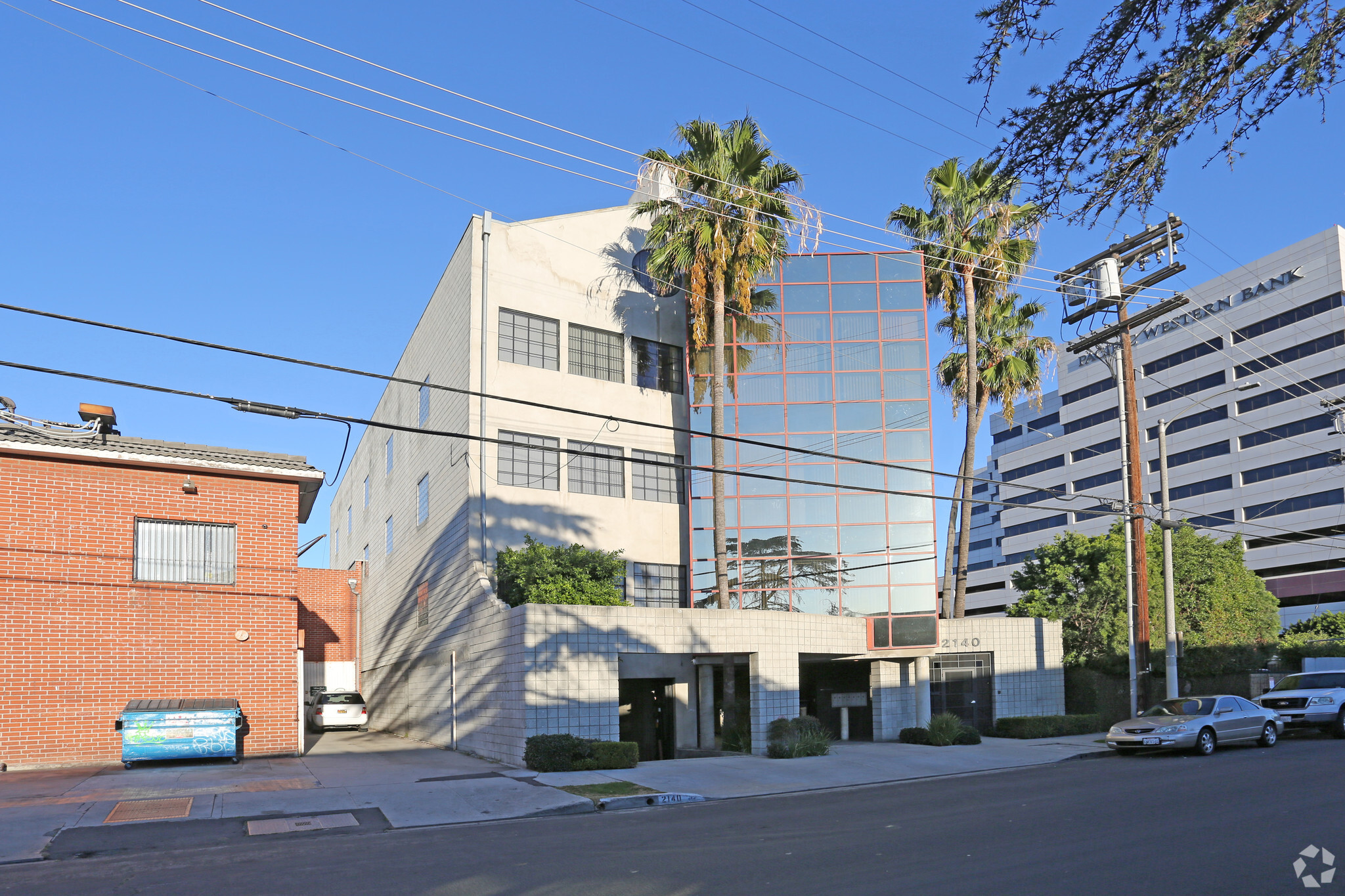 2150 Cotner Ave, Los Angeles, CA for sale Primary Photo- Image 1 of 7