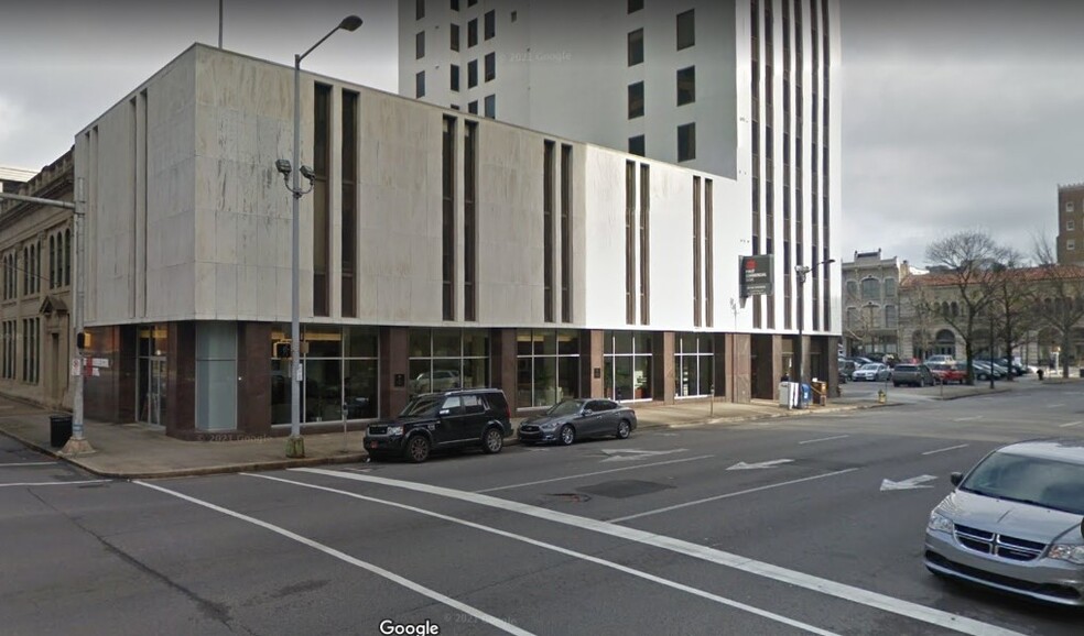 213 Richard Arrington Jr, Birmingham, AL for lease - Building Photo - Image 1 of 2