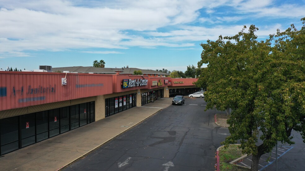 7301-7347 Greenback Ln, Citrus Heights, CA for sale - Building Photo - Image 2 of 14