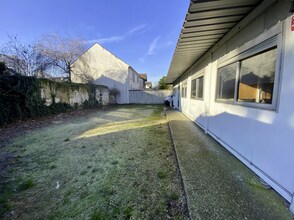 12 Rue Jouet, Maisons-Alfort for lease Building Photo- Image 2 of 5
