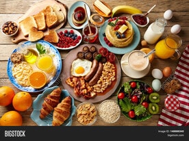 Established Breakfast Restaurant + Apartment - Parking Garage