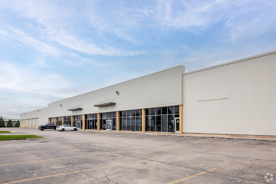 1155 Harvester Rd, West Chicago, IL for sale - Building Photo - Image 1 of 1