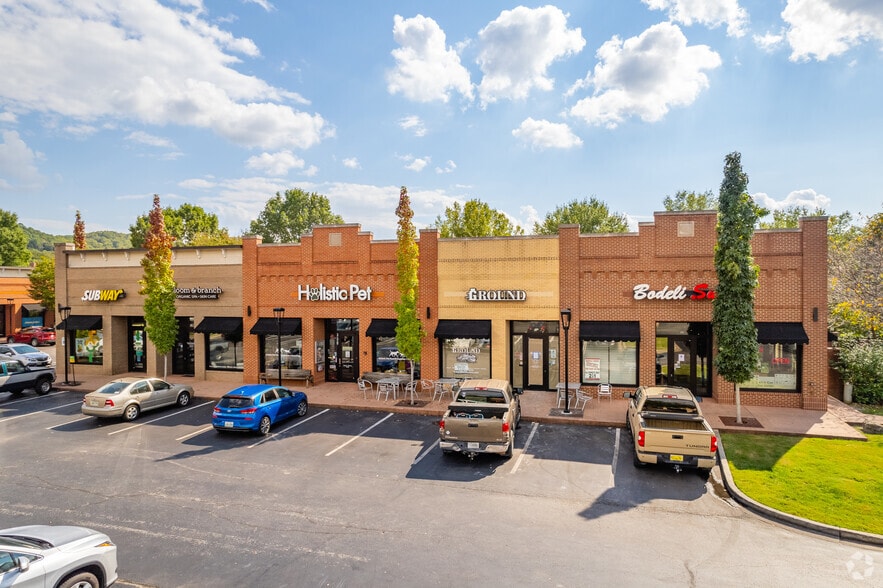 330 Mayfield Dr, Franklin, TN for lease - Building Photo - Image 3 of 4