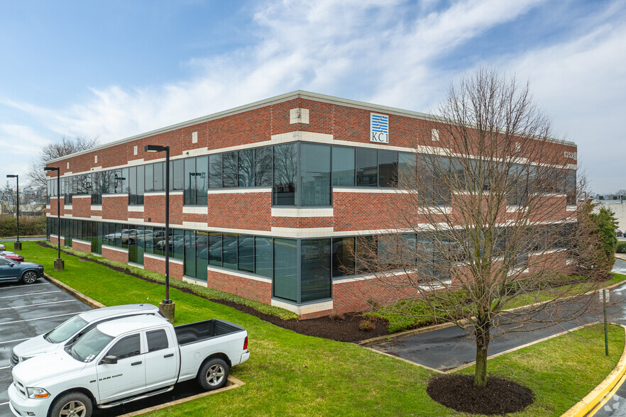 1352 Marrows Rd, Newark, DE for lease - Building Photo - Image 3 of 5