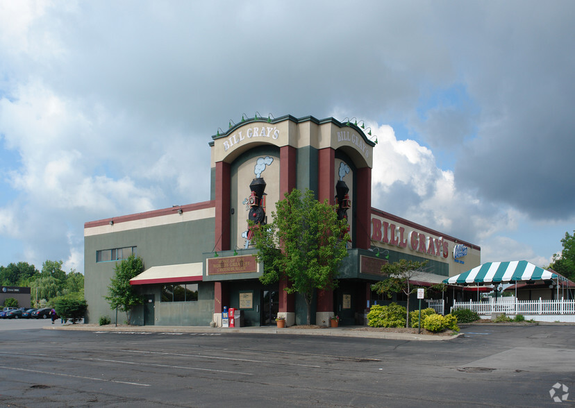 1225 Jefferson Rd, Rochester, NY for sale - Primary Photo - Image 1 of 8