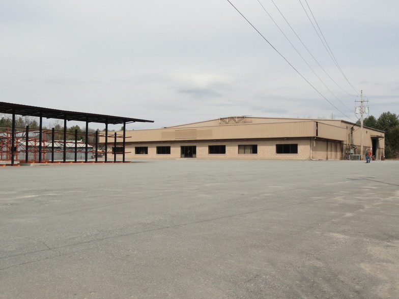 1784 State Route 52, Liberty, NY for sale - Primary Photo - Image 1 of 1